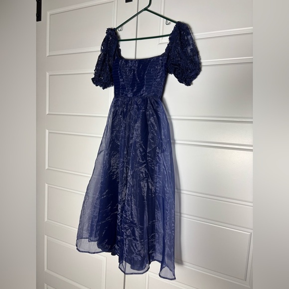 Lulus Significant Splendor Navy Organza Pleated Puff Sleeve Midi Dress size S - Picture 5 of 8